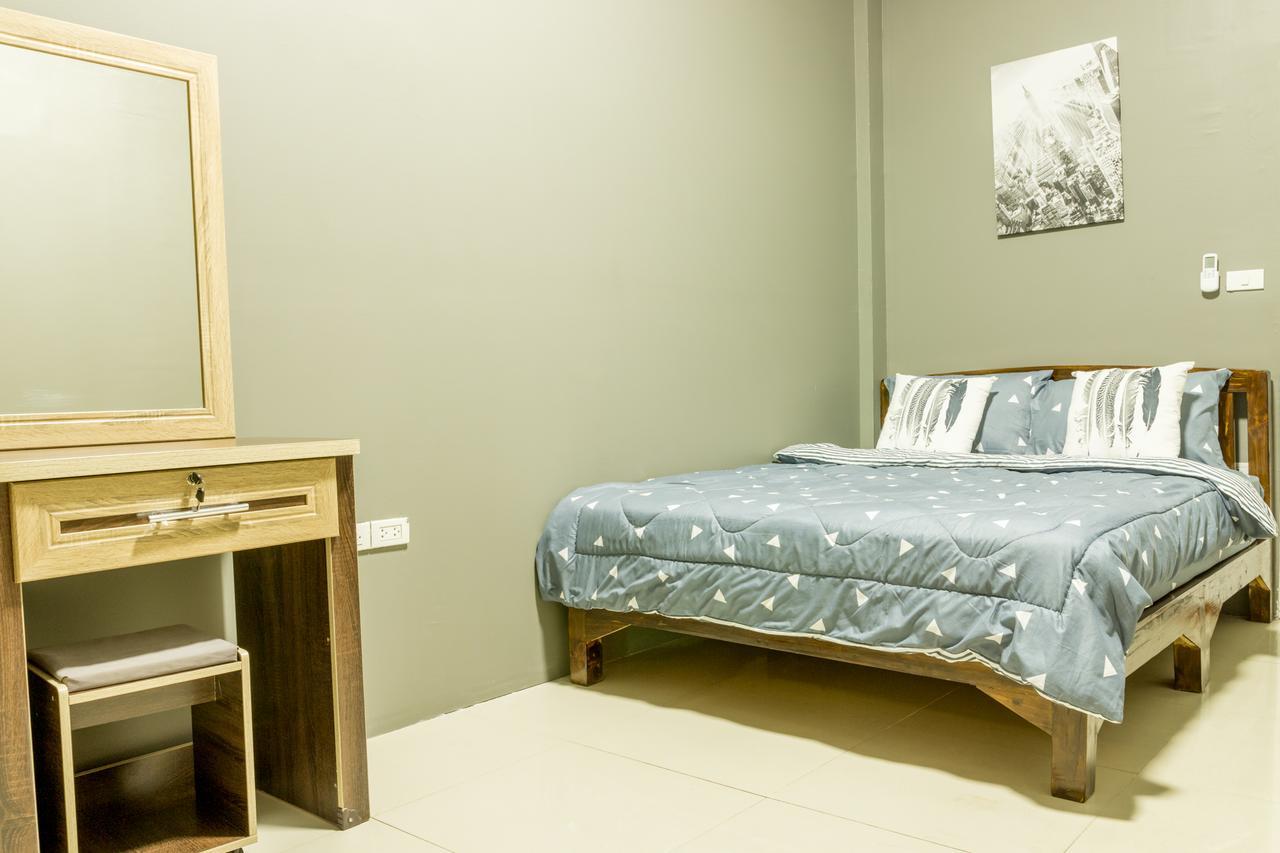 Iris Hostel Chiang Mai Eksteriør billede