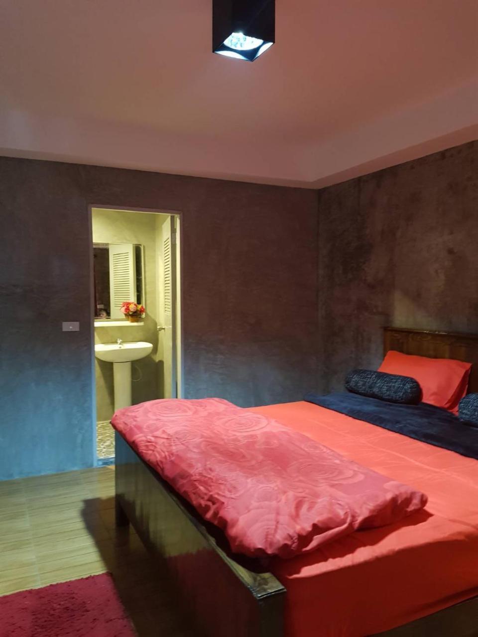 Iris Hostel Chiang Mai Eksteriør billede